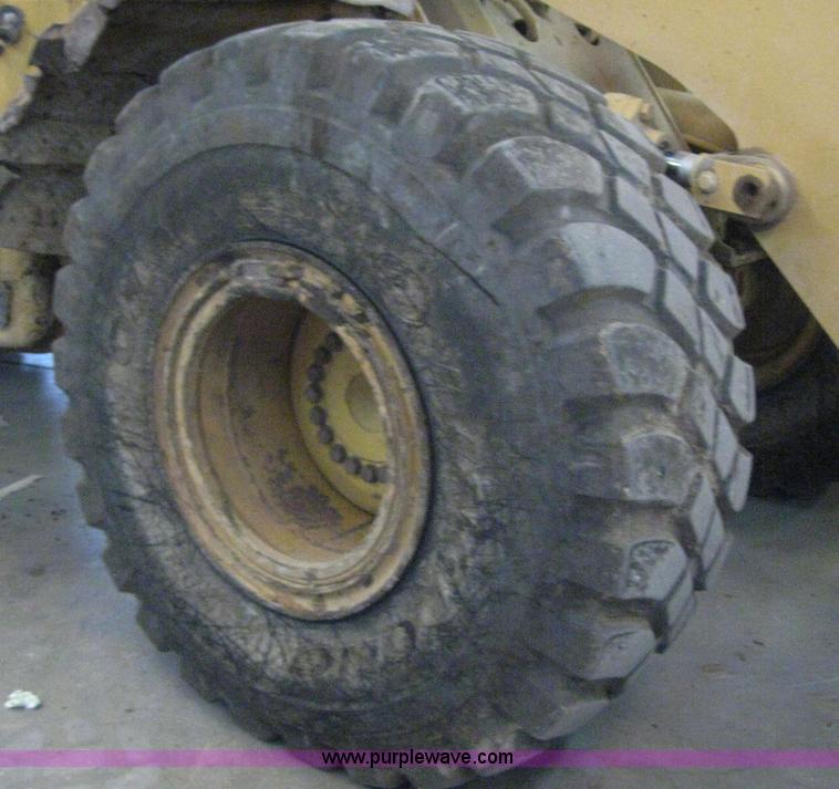 image for item 2996 2002 Caterpillar 950G wheel loader