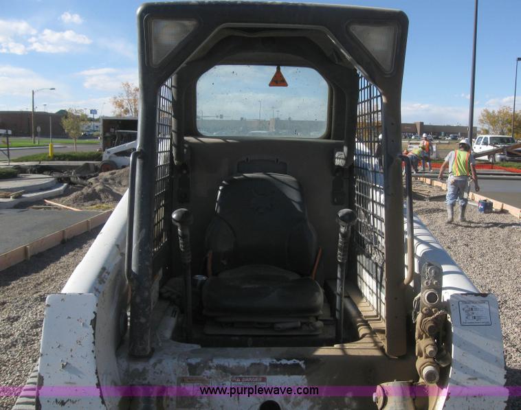 image for item 3099 Bobcat T250 skid steer