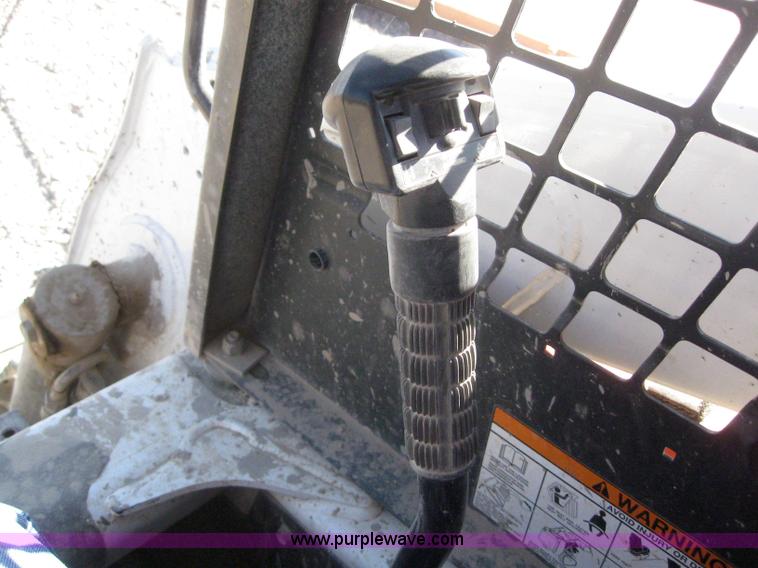 image for item 3099 Bobcat T250 skid steer