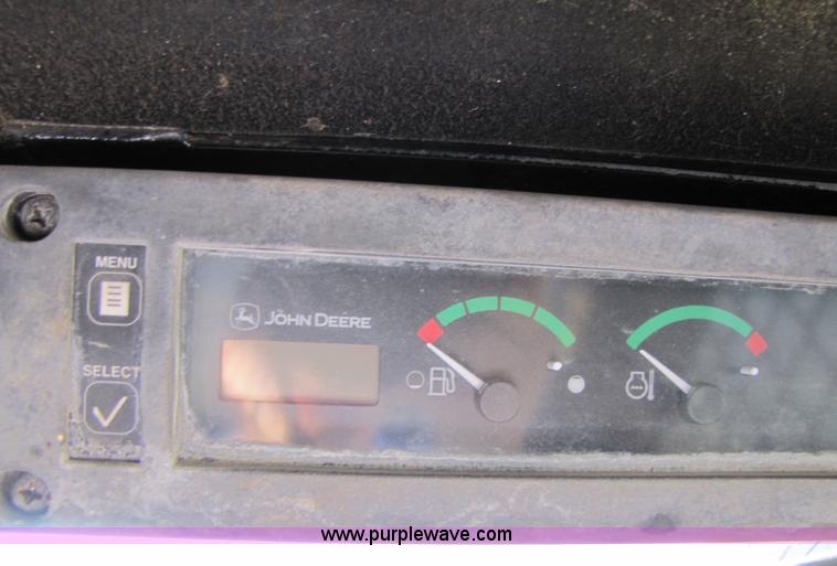 image for item 3538 2005 John Deere 320 skid steer