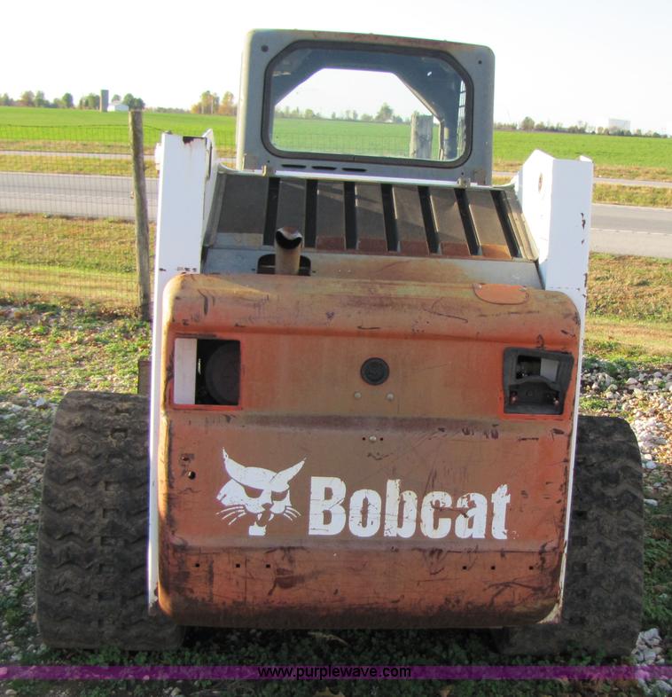 image for item 3540 2003 Bobcat T200 skid steer