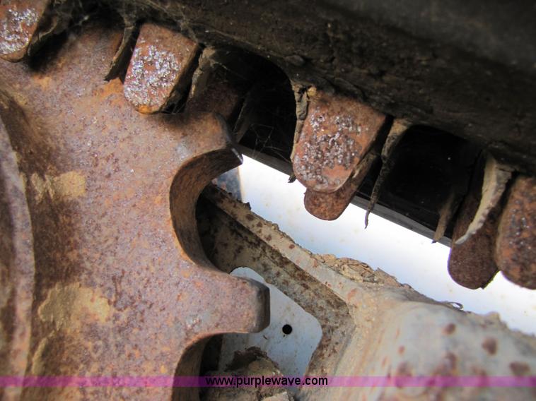 image for item 3540 2003 Bobcat T200 skid steer