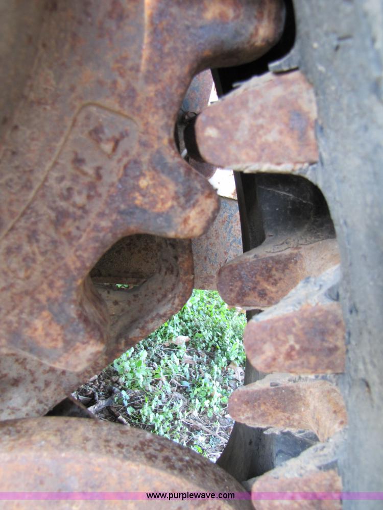 image for item 3540 2003 Bobcat T200 skid steer