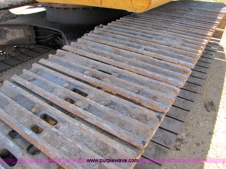 image for item 3556 1988 John Deere 790 D-LC excavator