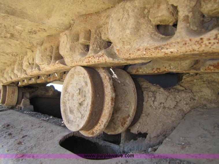 image for item 3556 1988 John Deere 790 D-LC excavator