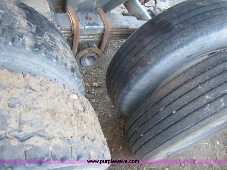 image for item 3595 1994 Lufkin ULDII-38 38' steel end dump trailer