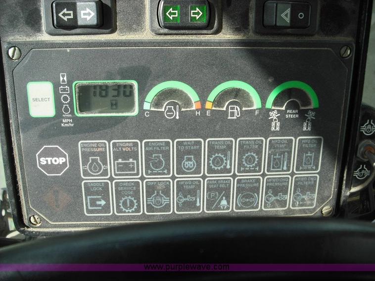 image for item 3643 2003 John Deere 770CH Series II motor grader