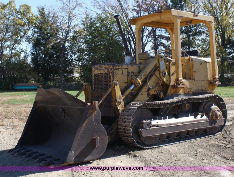 image for item 4675 1973 Caterpillar 951C track loader