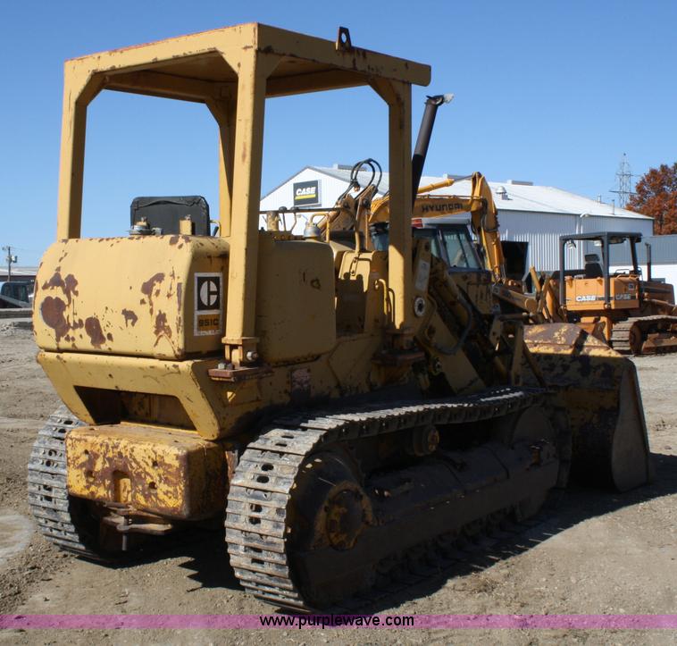 image for item 4675 1973 Caterpillar 951C track loader