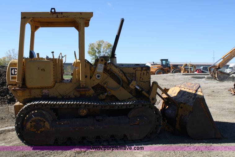 image for item 4675 1973 Caterpillar 951C track loader