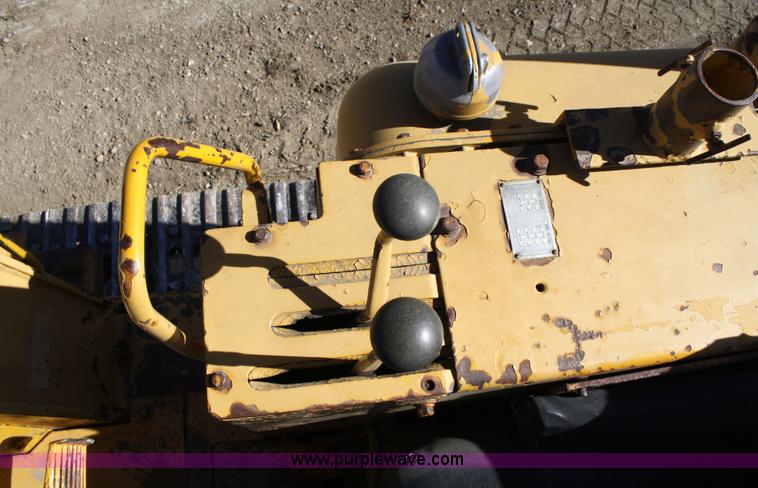 image for item 4675 1973 Caterpillar 951C track loader