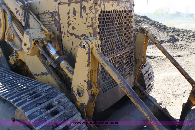 image for item 4675 1973 Caterpillar 951C track loader