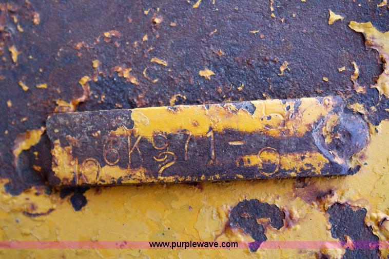 image for item 4675 1973 Caterpillar 951C track loader