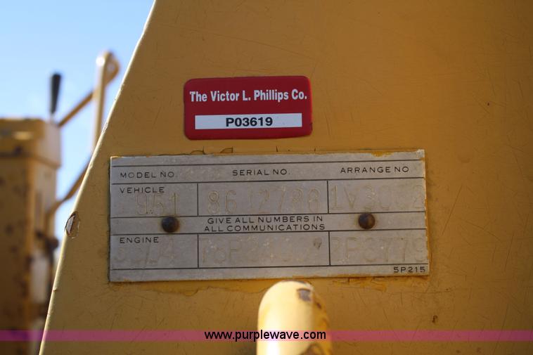 image for item 4675 1973 Caterpillar 951C track loader