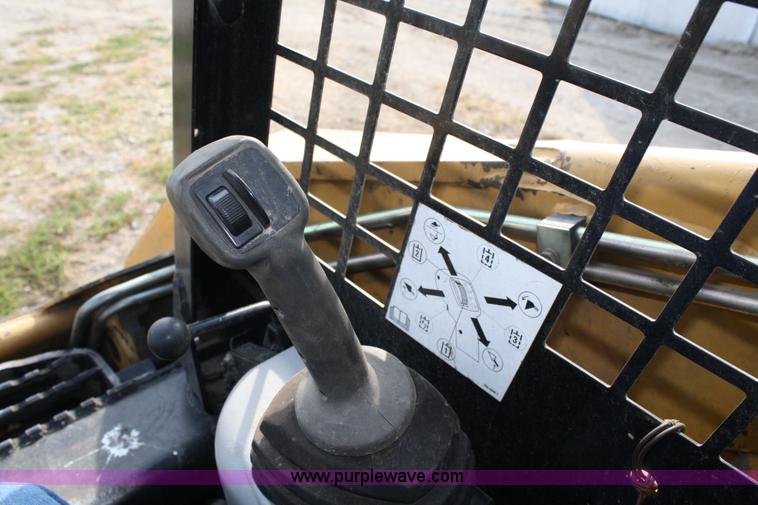 image for item 4684 2006 Caterpillar 252B skid steer