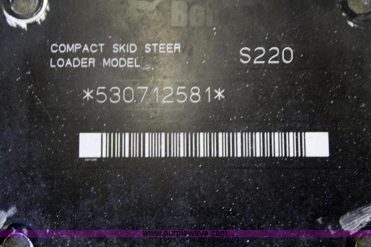 image for item 4731 2007 Bobcat S220 skid steer