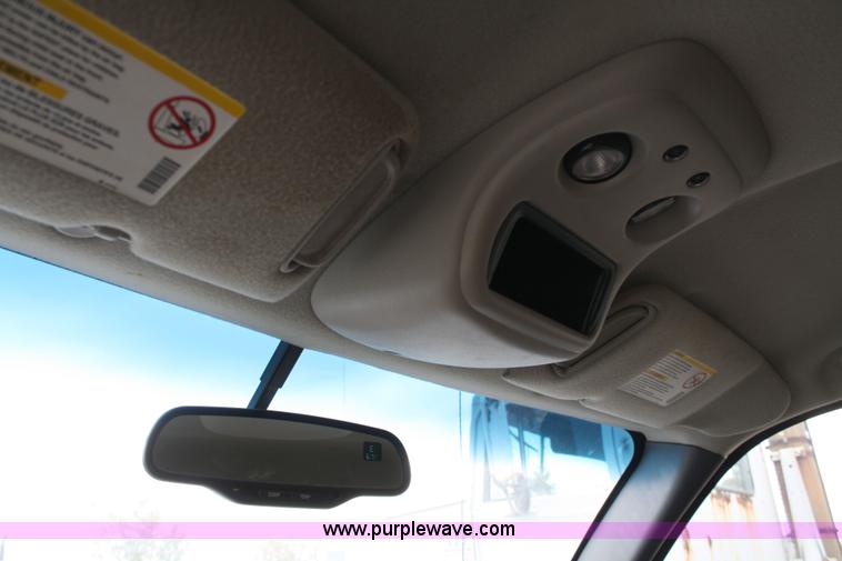 image for item 5027 2003 Chevrolet 1500HD crew-cab pickup