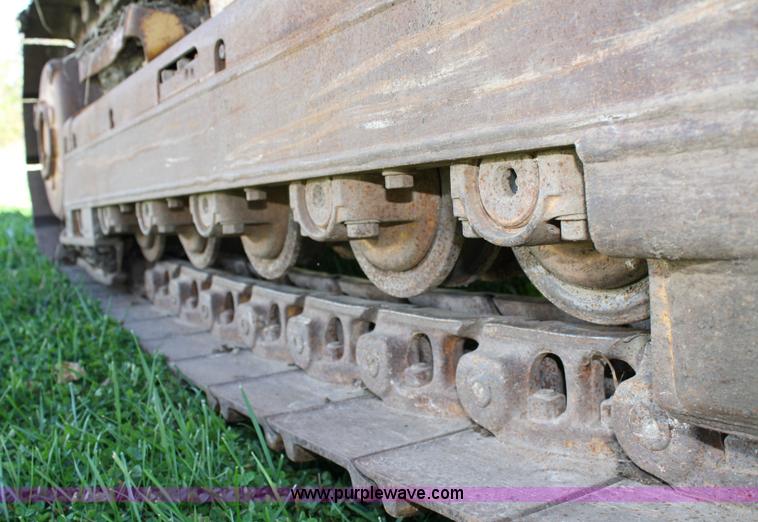 image for item 5028 2005 Caterpillar 939C track loader