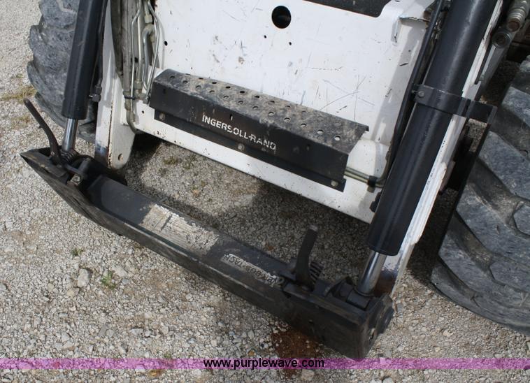 image for item 5091 2000 Bobcat 873 skid steer
