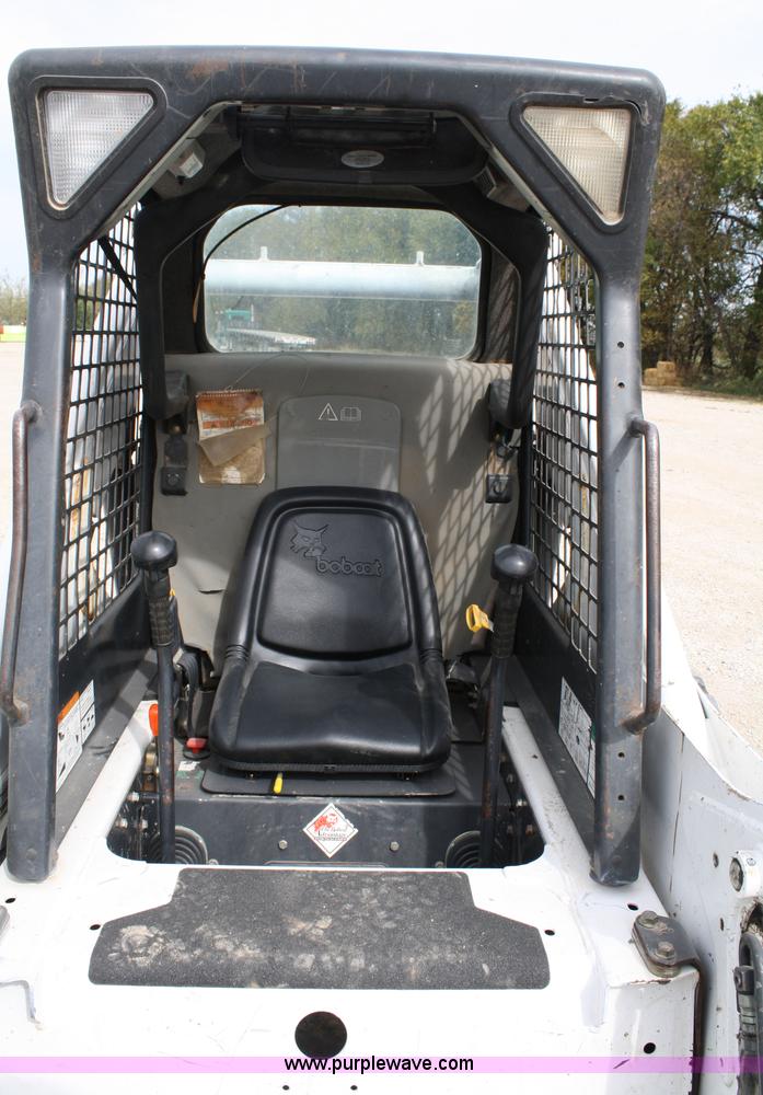 image for item 5091 2000 Bobcat 873 skid steer
