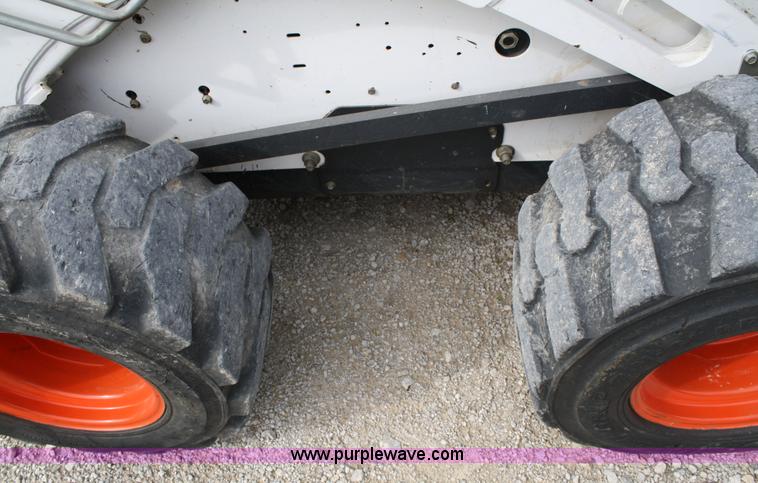 image for item 5091 2000 Bobcat 873 skid steer