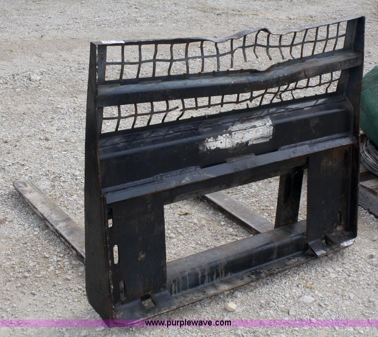image for item 5094 Skid steer pallet forks