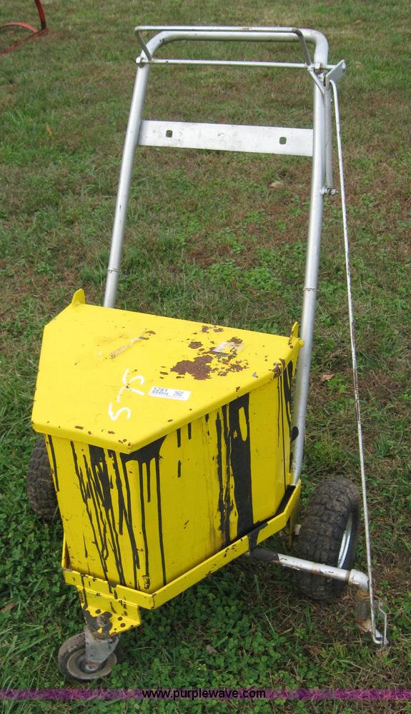 image for item 5281 Concrete/asphalt crack filler