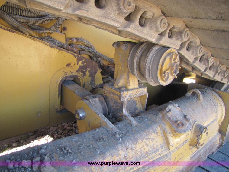 image for item 5282 2001 Caterpillar D6M LGP dozer with Trimble GCS900 3D Automatic Grade Control System