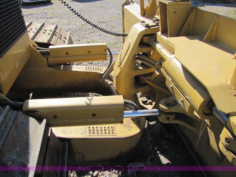 image for item 5282 2001 Caterpillar D6M LGP dozer with Trimble GCS900 3D Automatic Grade Control System