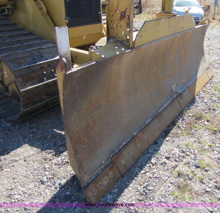 image for item 5282 2001 Caterpillar D6M LGP dozer with Trimble GCS900 3D Automatic Grade Control System