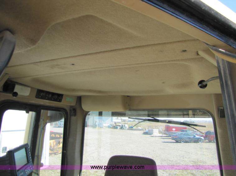 image for item 5282 2001 Caterpillar D6M LGP dozer with Trimble GCS900 3D Automatic Grade Control System