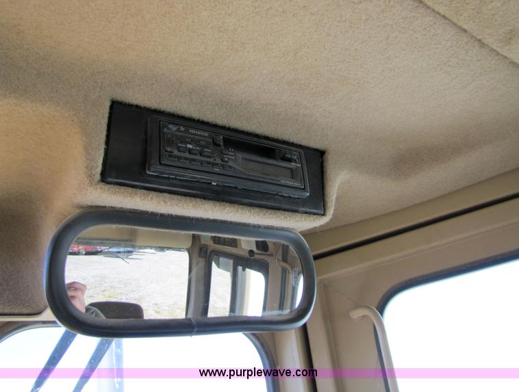 image for item 5282 2001 Caterpillar D6M LGP dozer with Trimble GCS900 3D Automatic Grade Control System