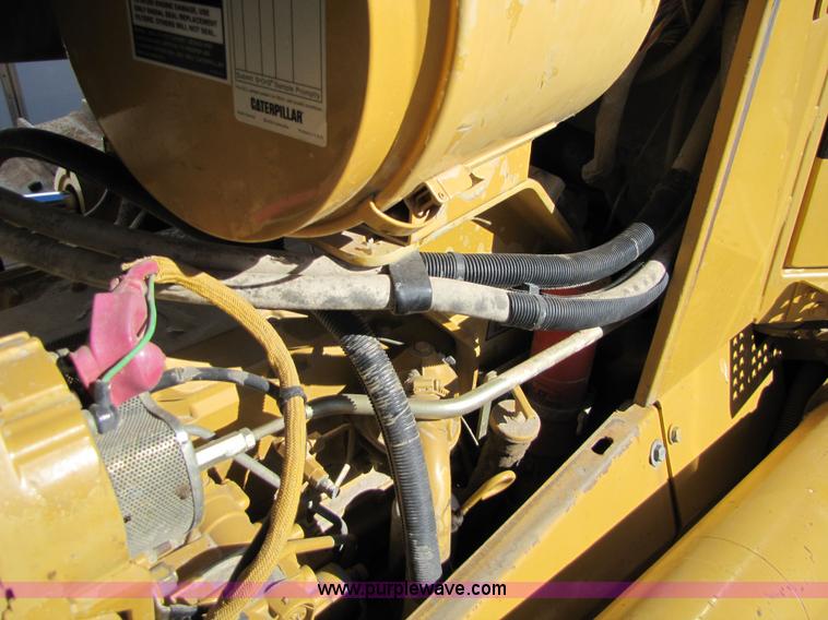 image for item 5282 2001 Caterpillar D6M LGP dozer with Trimble GCS900 3D Automatic Grade Control System