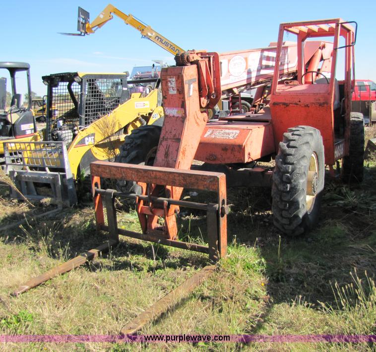 image for item 5283 SkyTrak 6036 telehandler