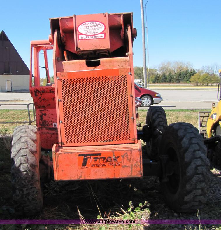 image for item 5283 SkyTrak 6036 telehandler
