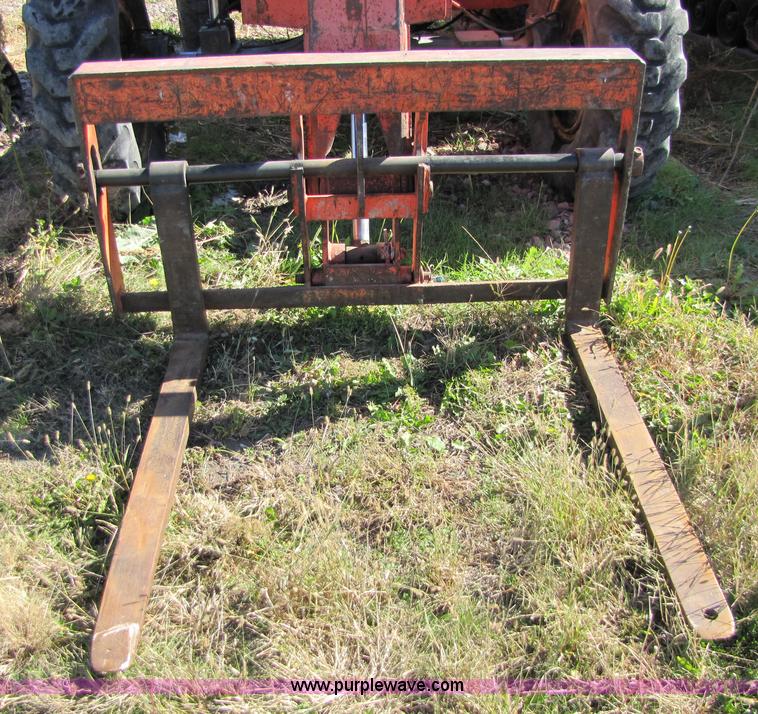 image for item 5283 SkyTrak 6036 telehandler