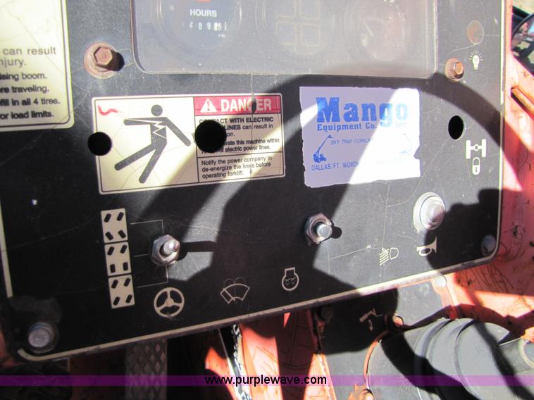 image for item 5283 SkyTrak 6036 telehandler