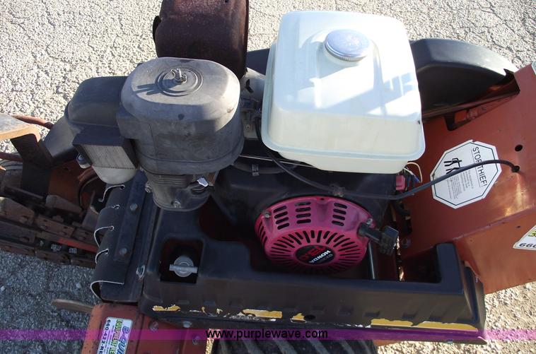 image for item 5486 2004 Ditch Witch 1230 trencher