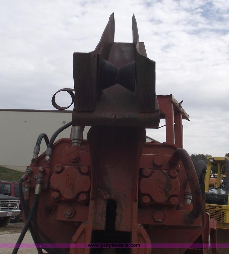 image for item 5487 Ditch Witch HT100-P vibratory plow with tracks