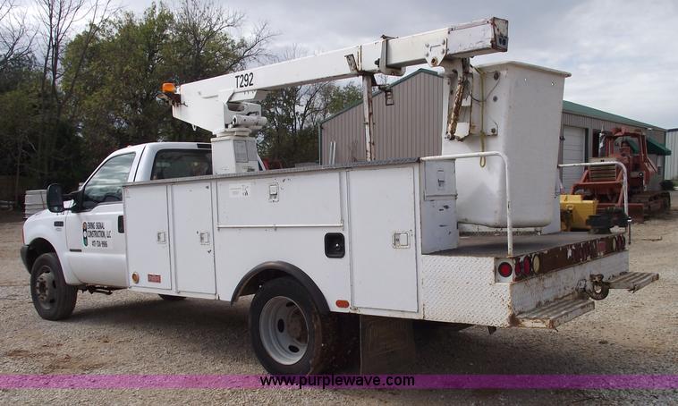 image for item 5488 1999 Ford F450 utility bucket truck