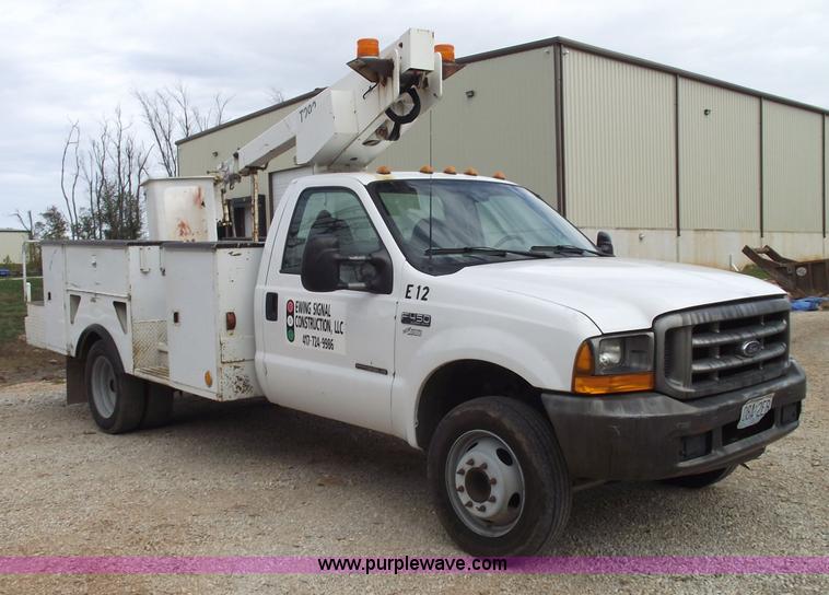 image for item 5488 1999 Ford F450 utility bucket truck