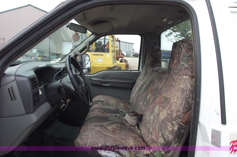 image for item 5488 1999 Ford F450 utility bucket truck