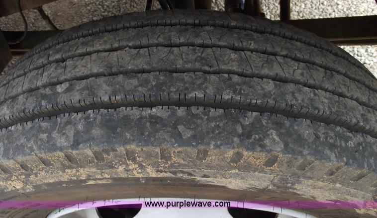 image for item 5488 1999 Ford F450 utility bucket truck