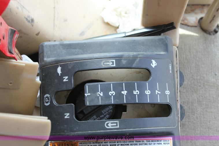 image for item 6194 1995 Caterpillar 140H motor grader