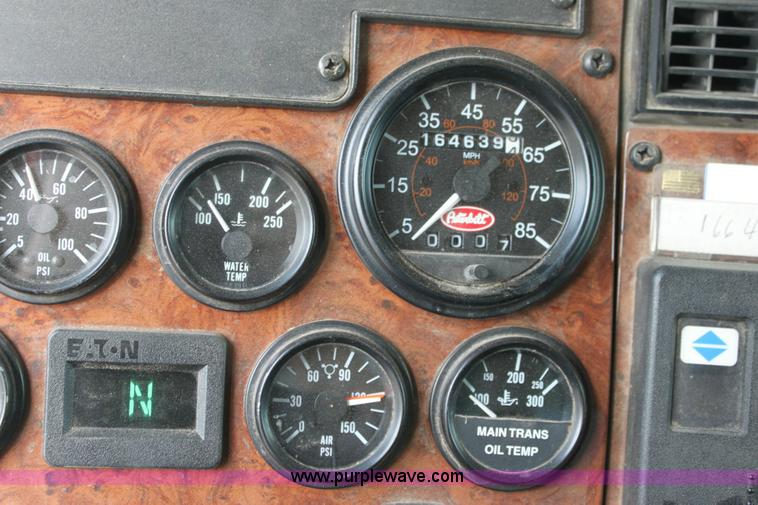 image for item 6195 2004 Peterbilt 330 tandem axle dump truck