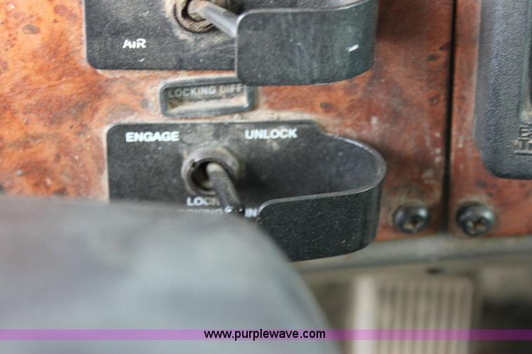 image for item 6195 2004 Peterbilt 330 tandem axle dump truck