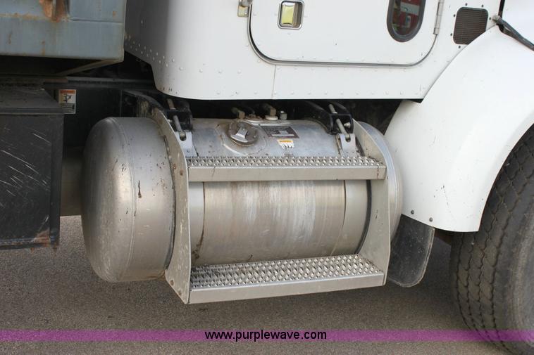 image for item 6195 2004 Peterbilt 330 tandem axle dump truck