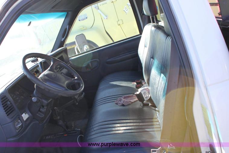 image for item 6256 2000 Chevrolet K3500 flat-bed pickup