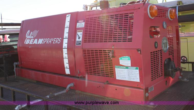 image for item 6256 2000 Chevrolet K3500 flat-bed pickup