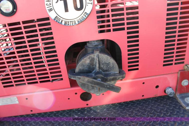 image for item 6256 2000 Chevrolet K3500 flat-bed pickup